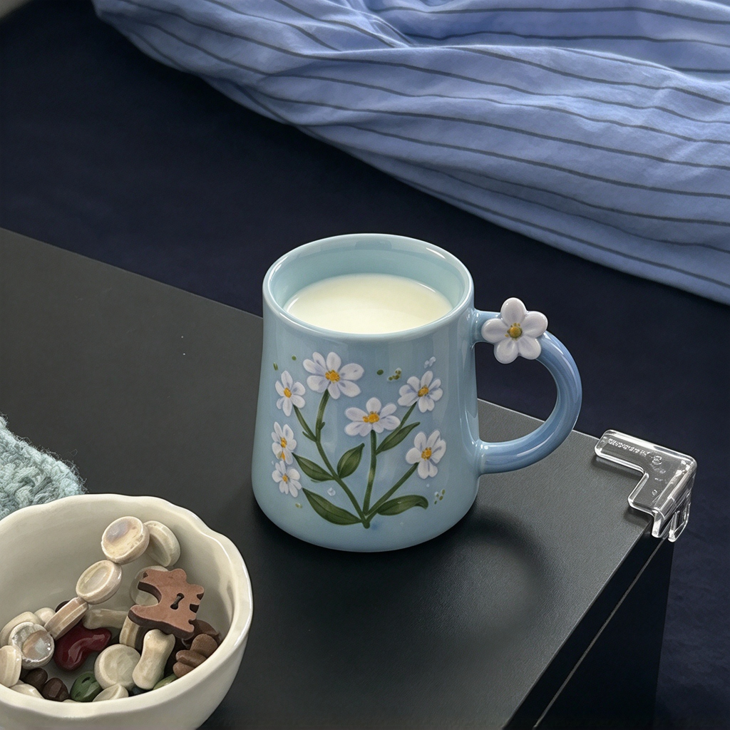Light Blue Daisy Floral Ceramic Mug